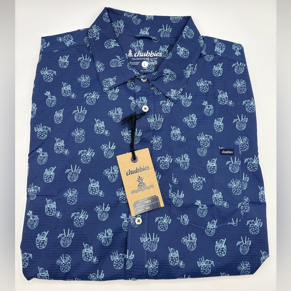 Chubbies Men's Large Blue Pineapple Print Drink Button Up Weekend Shirt NWT